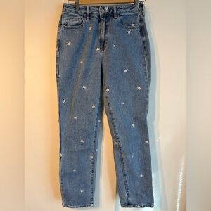 PacSun Blue Mom Jeans with White Daisy Embroidery